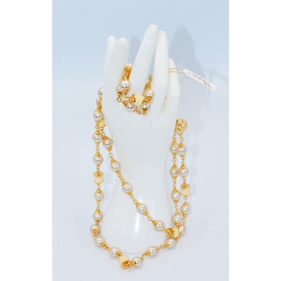 St. John Long Baroque Costume Enamel Pearl & Gold-Tone Link Necklace 45" NWT - Picture 1 of 6